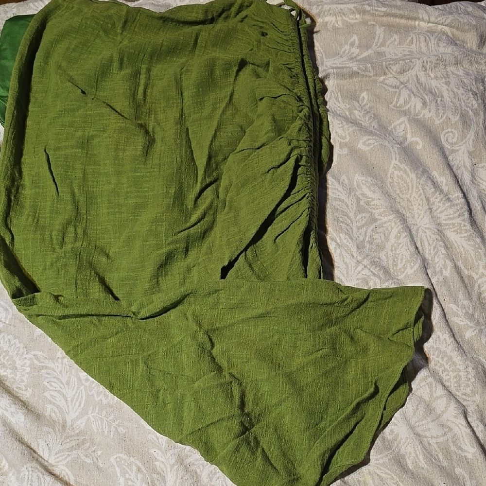 Green Maxi Skirt,L by veronica beard